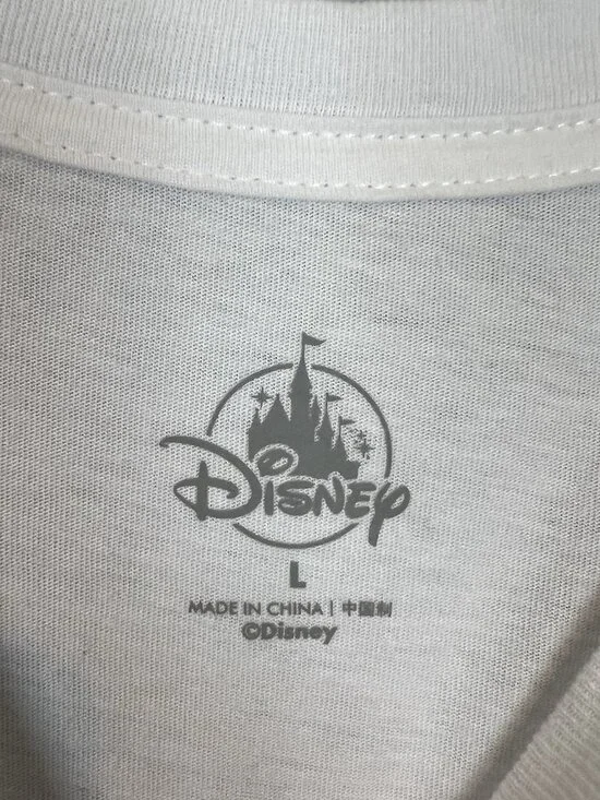 Oktoberfest T Shirt Size Large Disney World Epcot Germany World Showcase - Picture 4 of 5